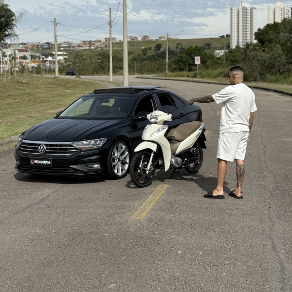 COMBO DIA DOS NAMORADOS - JETTA TSI + BIZ 2024 OU 100 MIL NA CONTA
